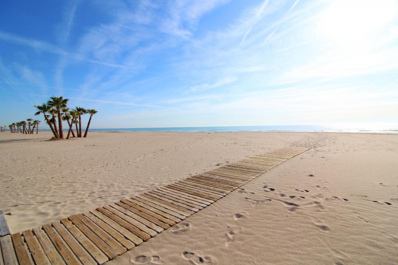 Global Properties, De 3 Y Terraza En La Playa De Canet Apartamento *